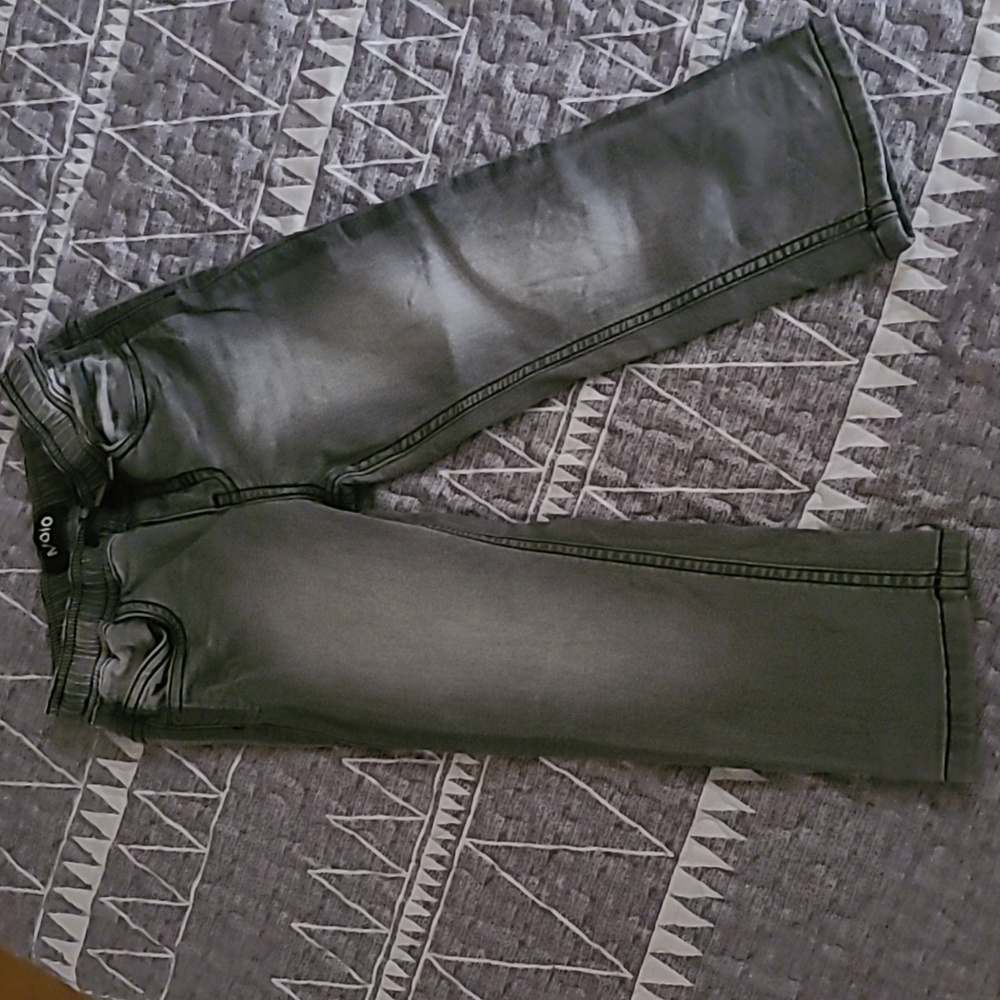 Molo Jean